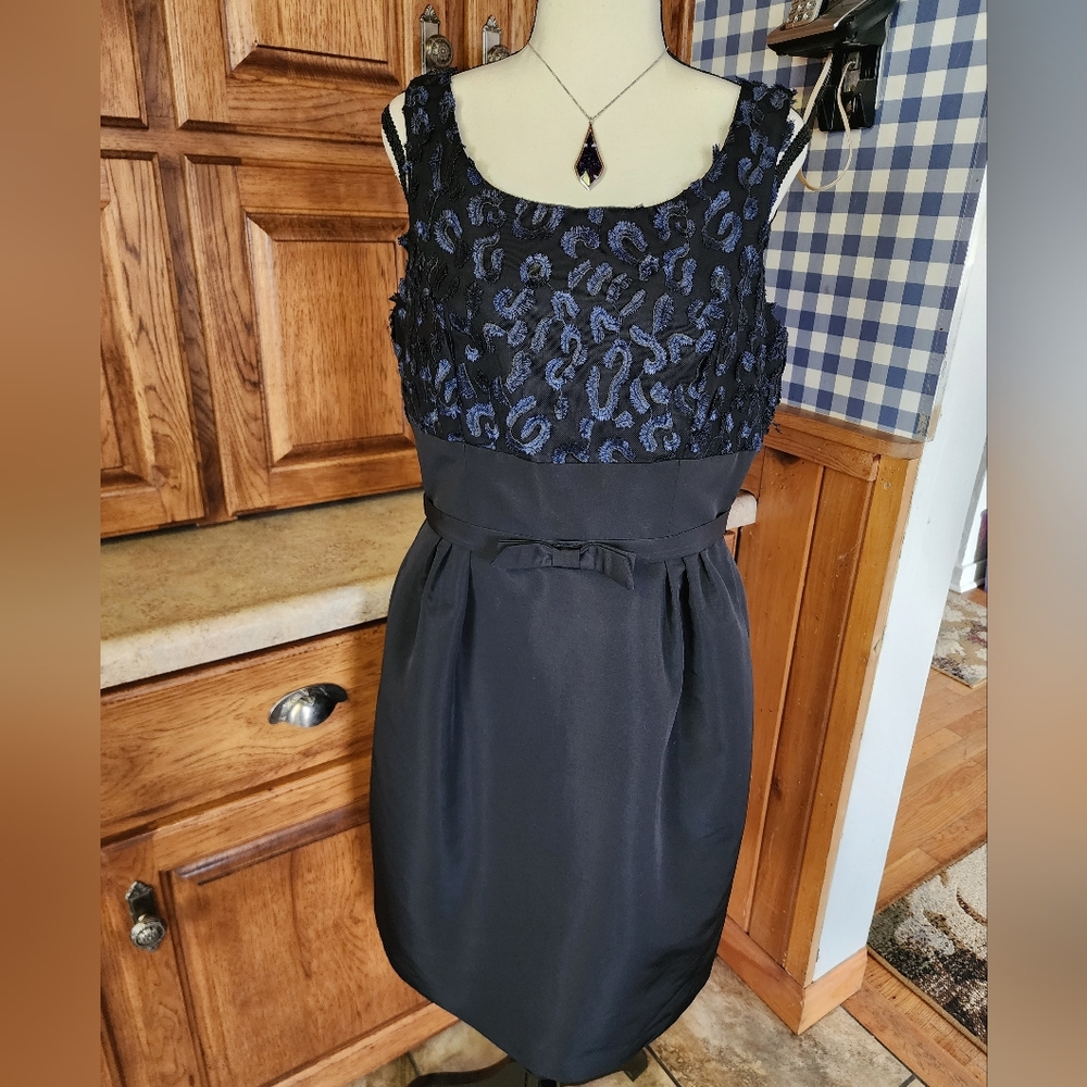 Taylor Blue & Black Bow Belt Dress Size 12